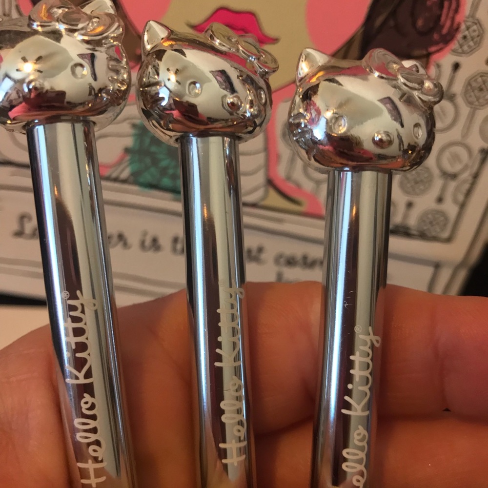 Hello Kitty 3 piece brush set